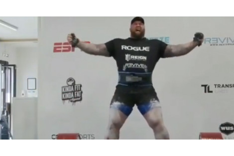 OBOREN SVETSKI REKORD U MRTVOM DIZANJU